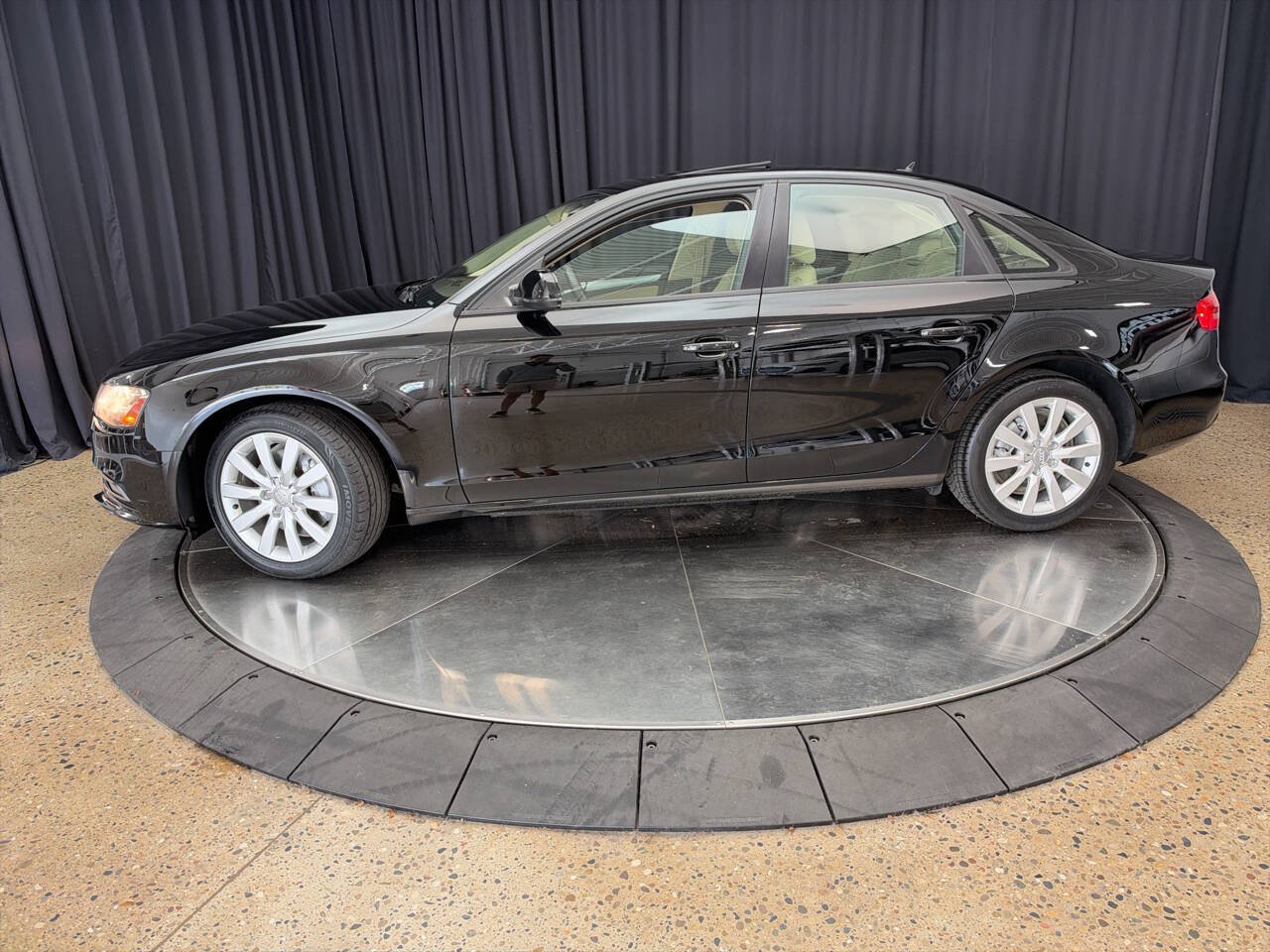 Used 2013 Audi A4 2.0T Premium FWD image 3