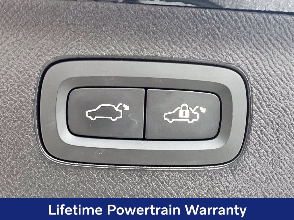 Certified 2024 Volvo XC90 B6 Ultimate AWD/4WD image 25