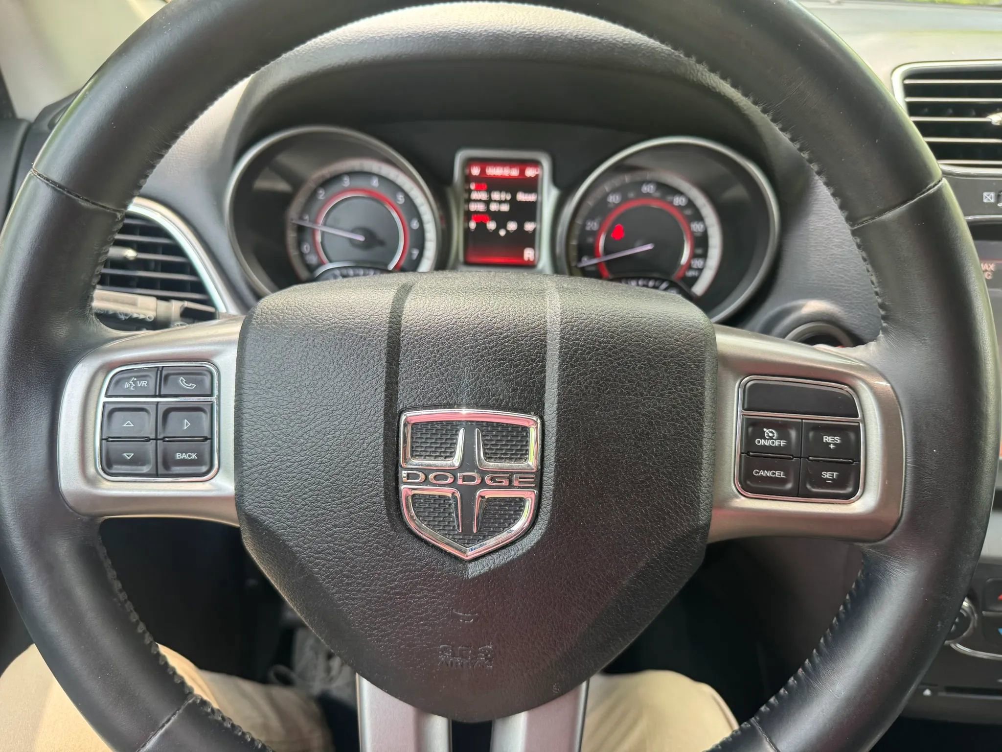 Used 2018 Dodge Journey Crossroad FWD image 26
