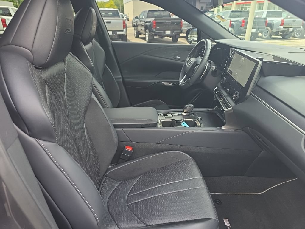 Used 2024 Lexus RX 500h F Sport w/ Convenience Package AWD/4WD image 10