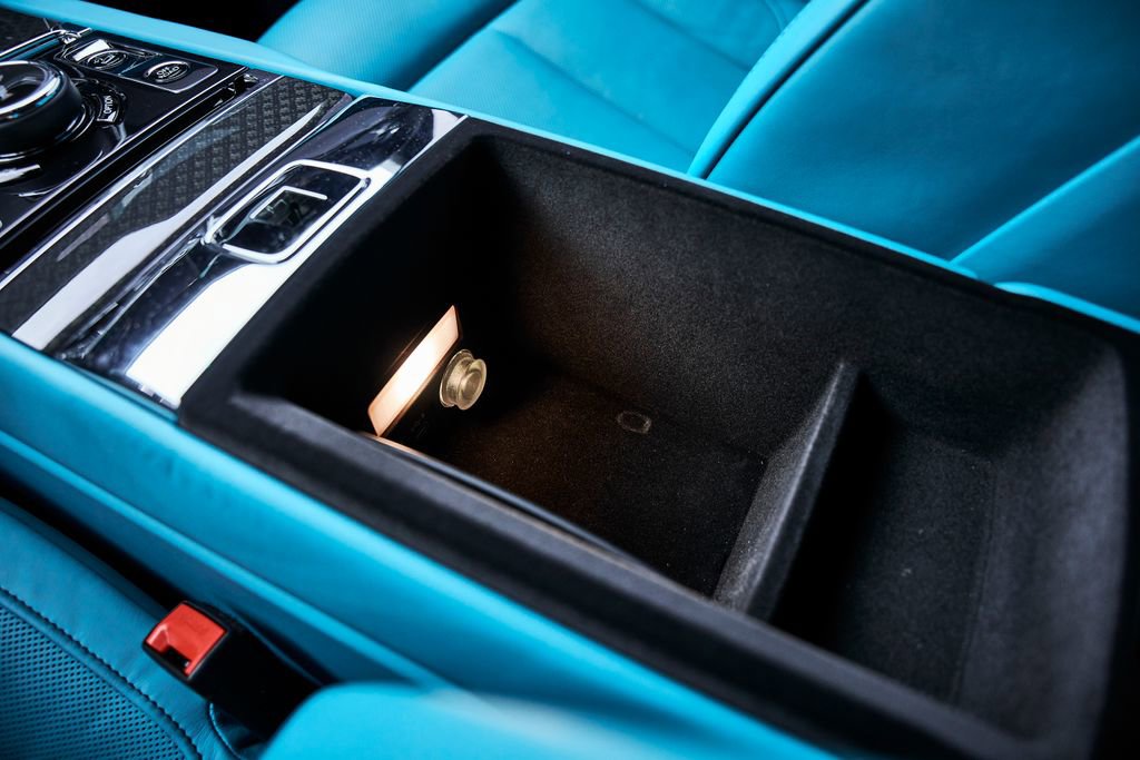 Used 2025 Rolls-Royce Cullinan Black Badge image 69