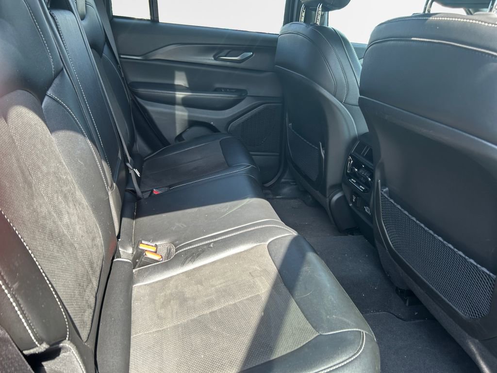 Certified 2023 Jeep Grand Cherokee Altitude image 29