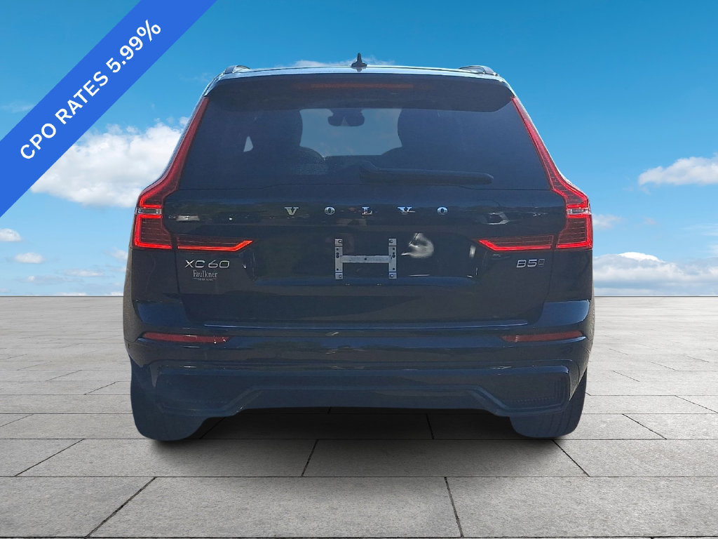 Certified 2024 Volvo XC60 B5 Plus w/ Protection Package Premier AWD/4WD image 7