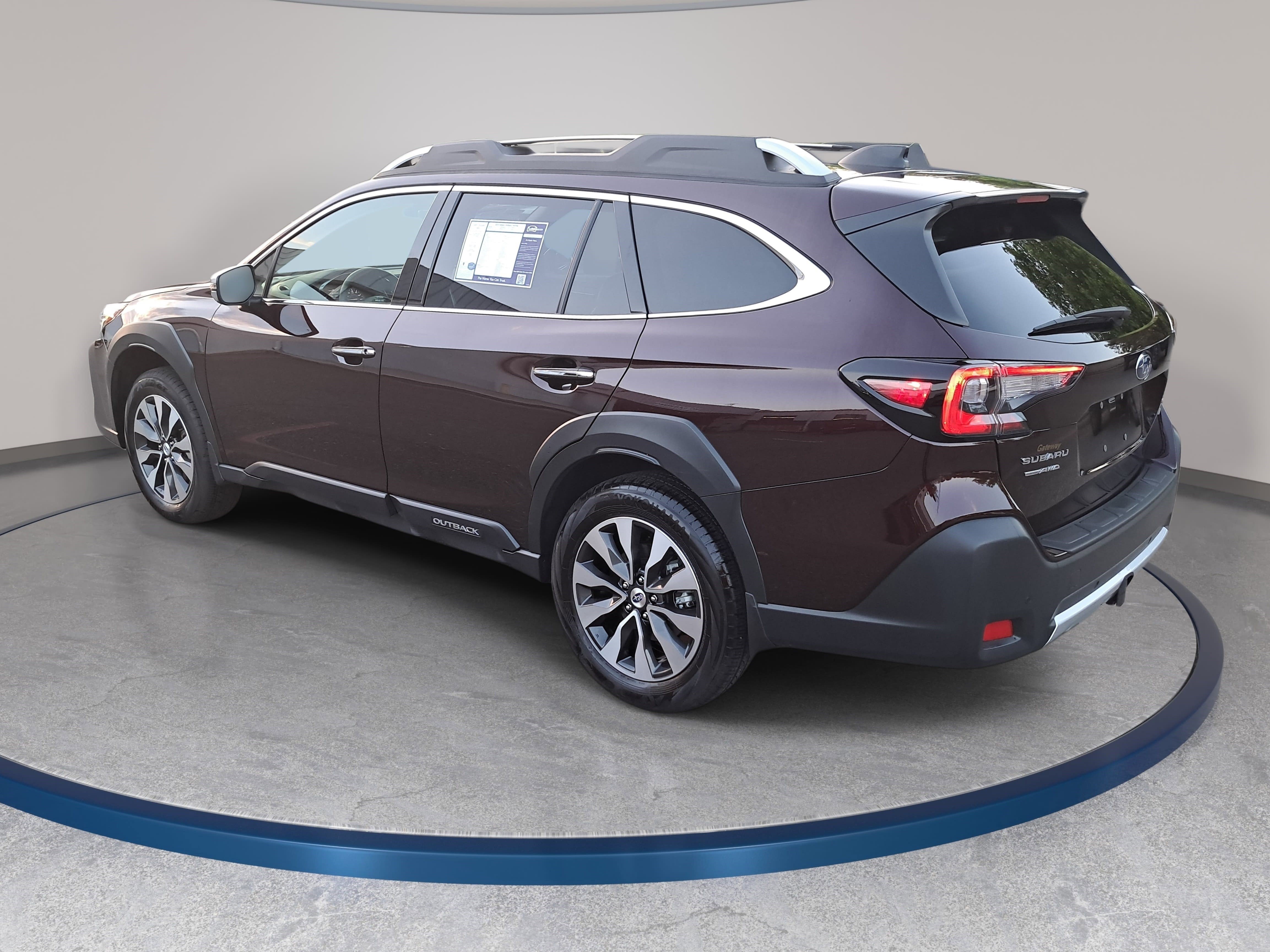 Used 2025 Subaru Outback Touring image 7