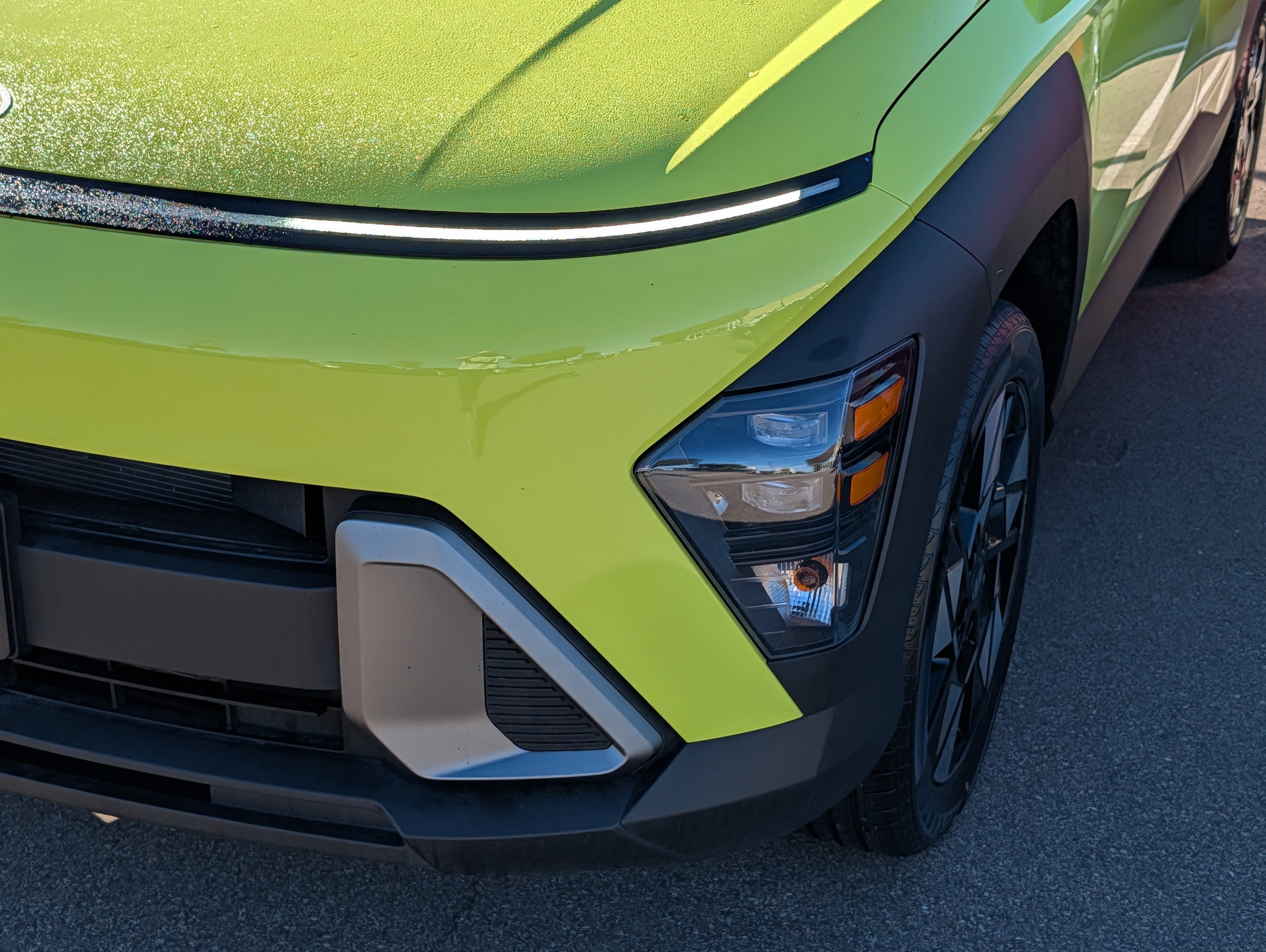 Certified 2024 Hyundai Kona SEL AWD/4WD image 16