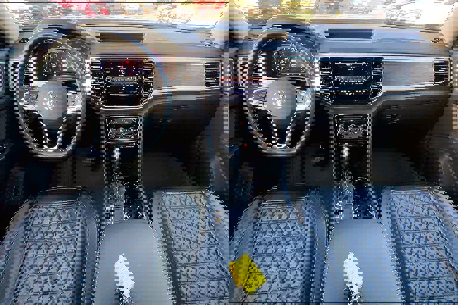 Used 2023 Volkswagen Atlas SE image 15