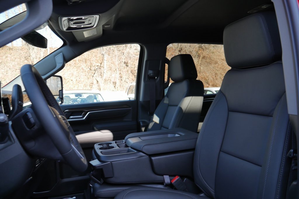 New 2026 Chevrolet Silverado 2500 LT image 9