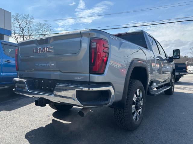 Used 2024 GMC Sierra 2500 SLT w/ SLT Premium Package image 10