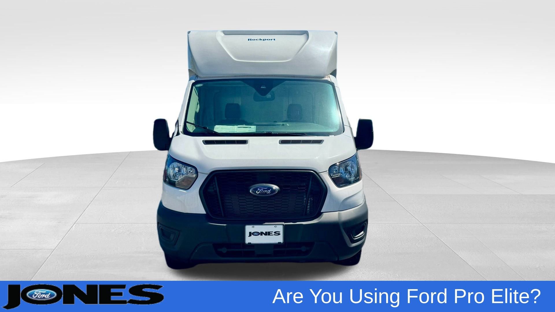 New 2024 Ford Transit 350 RWD image 13