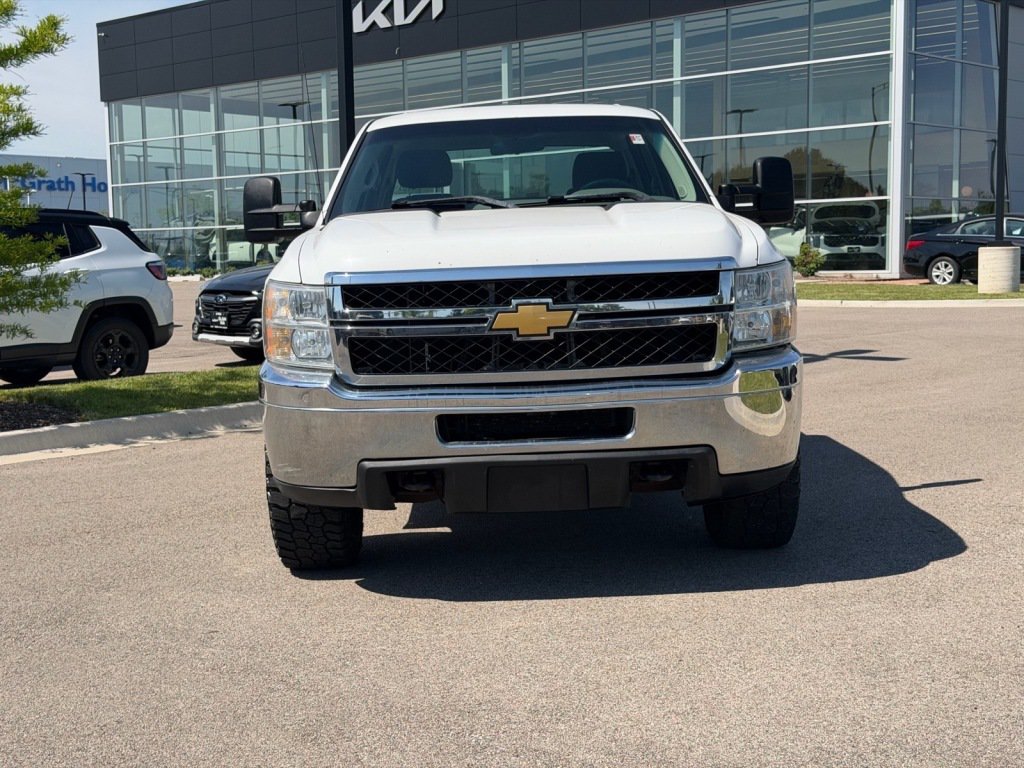 Used 2012 Chevrolet Silverado 2500 W/T w/ Snow Plow Prep Package AWD/4WD image 2
