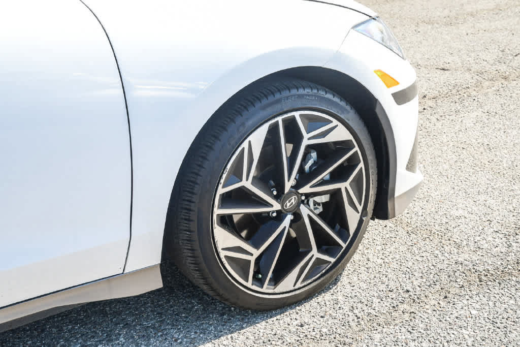 Used 2024 Hyundai Ioniq 6 SEL RWD image 11