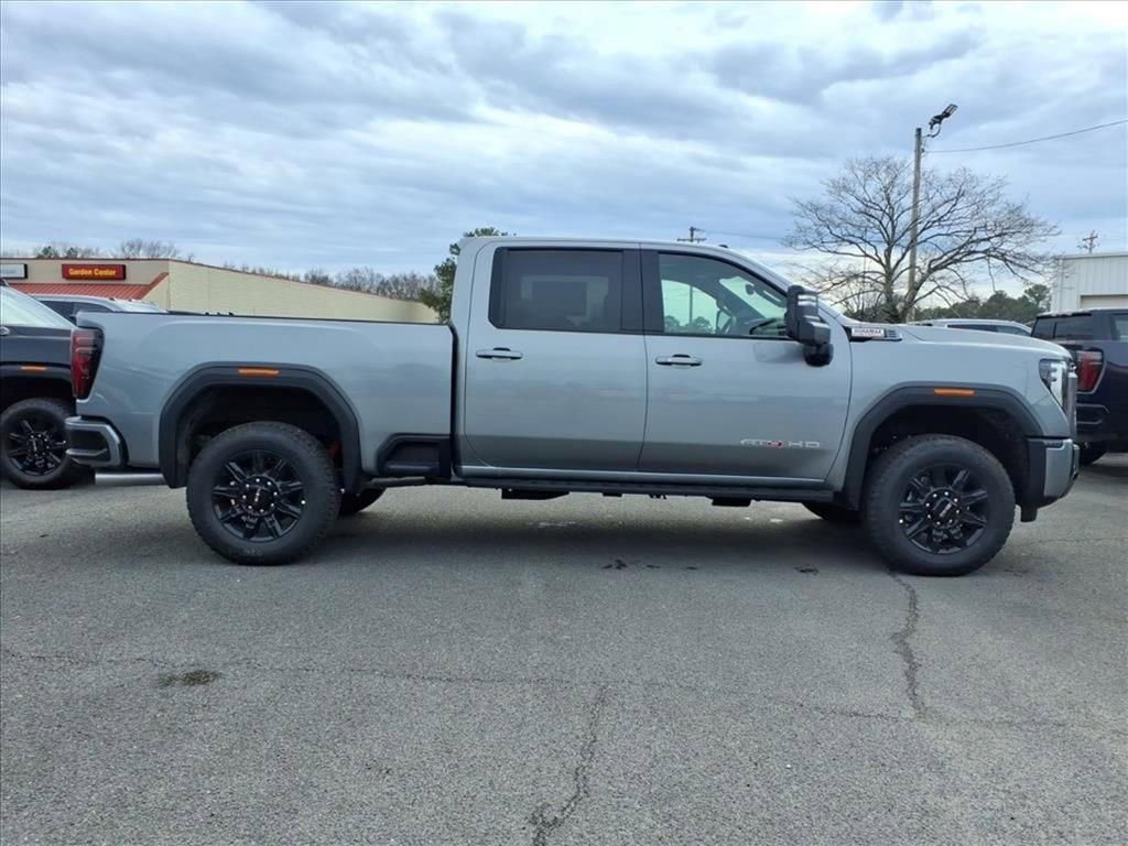 New 2026 GMC Sierra 2500 AT4 w/ AT4 Premium Plus Package image 8