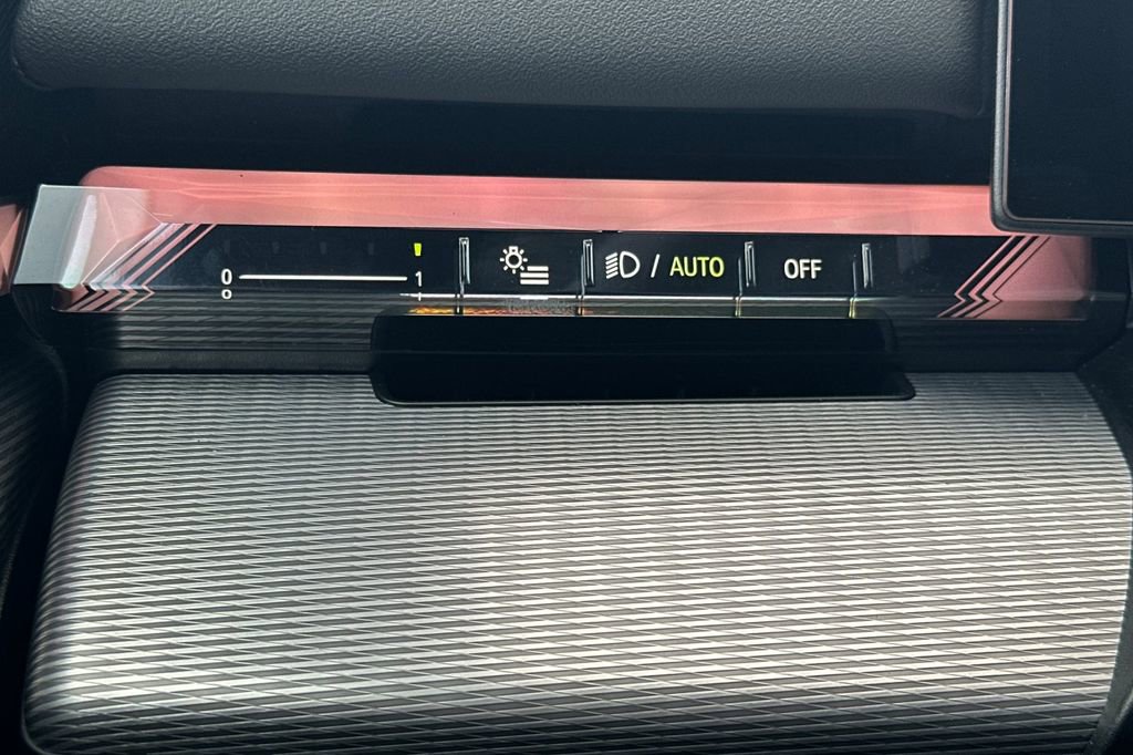 New 2026 BMW i5 eDrive40 w/ M Sport Package image 28