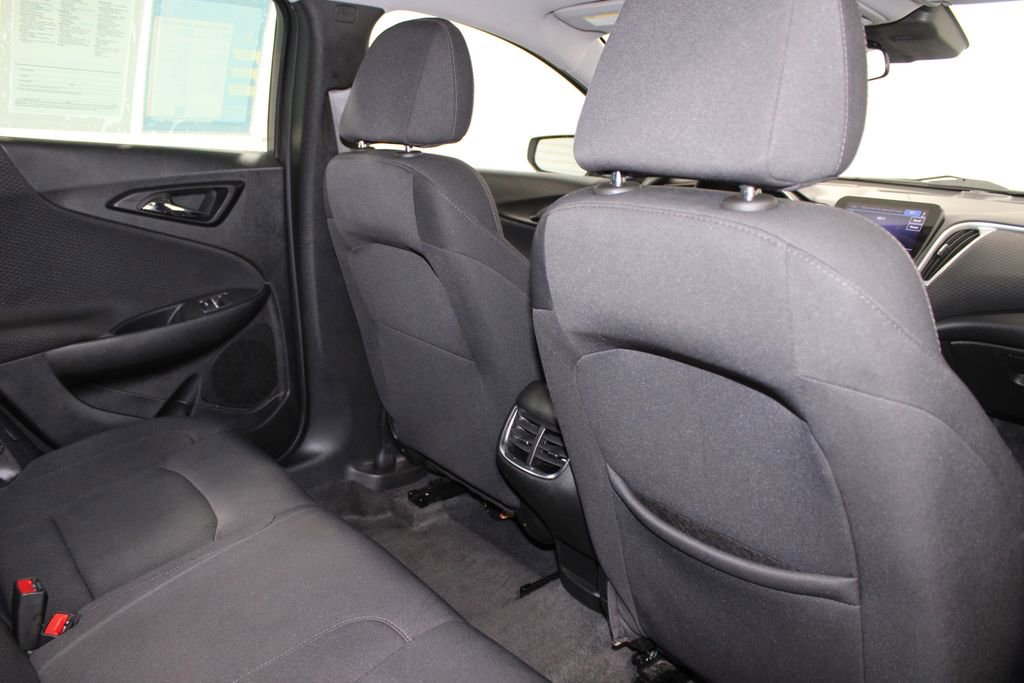 Used 2024 Chevrolet Malibu LT image 28