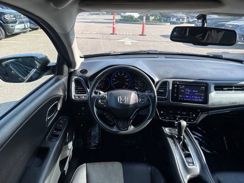 Used 2017 Honda HR-V EX-L image 12