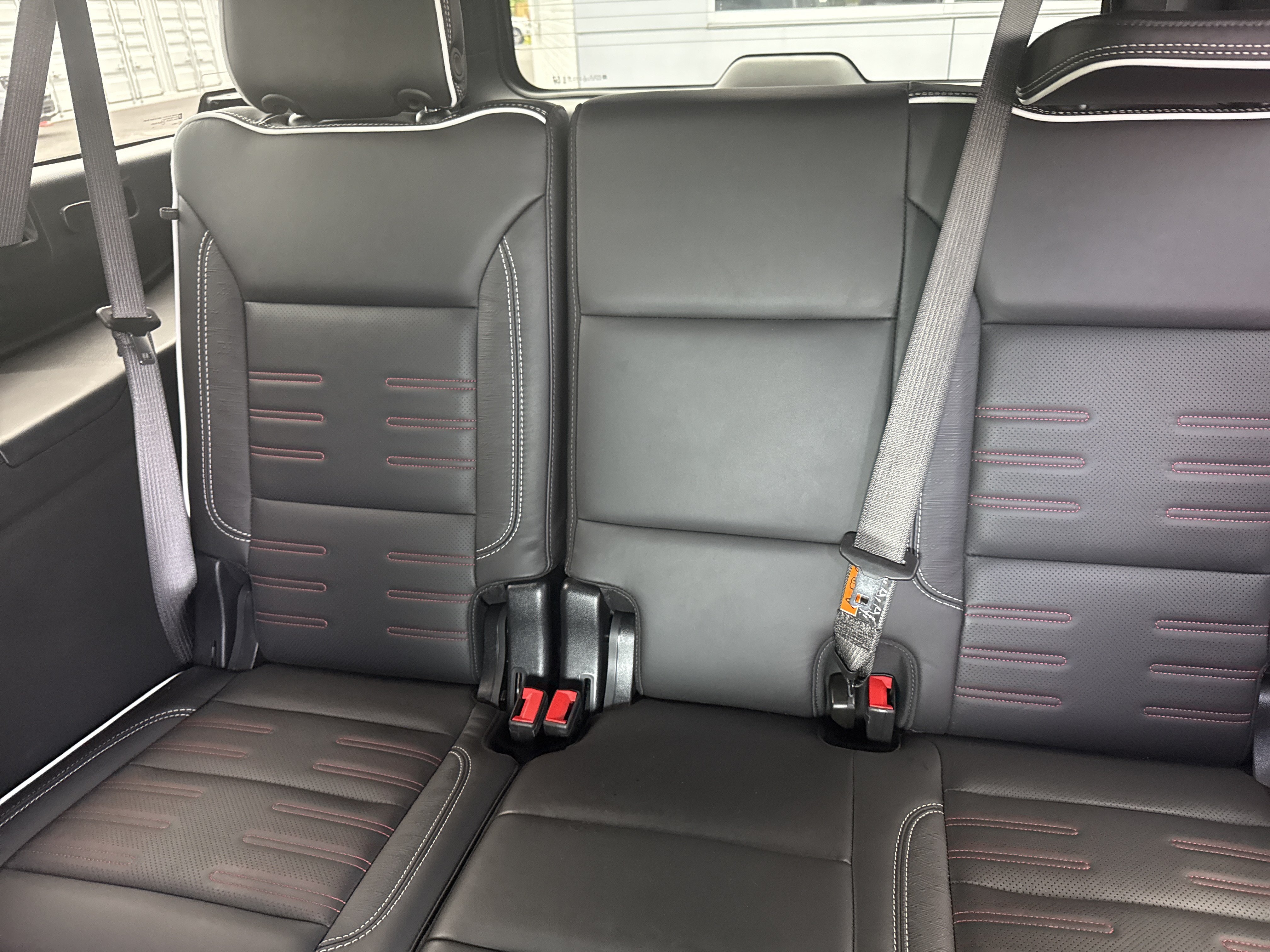 Used 2025 GMC Yukon XL AT4 Ultimate w/ LPO, Floor Liner Package AWD/4WD image 14