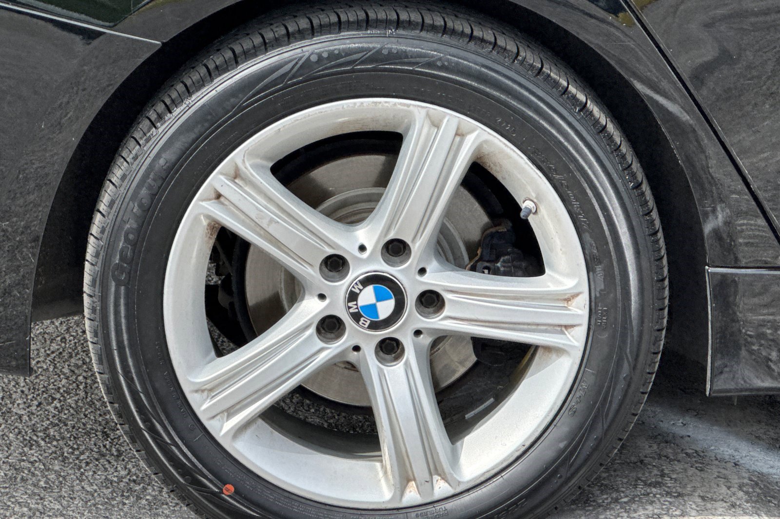 Used 2013 BMW 320i Sedan image 11