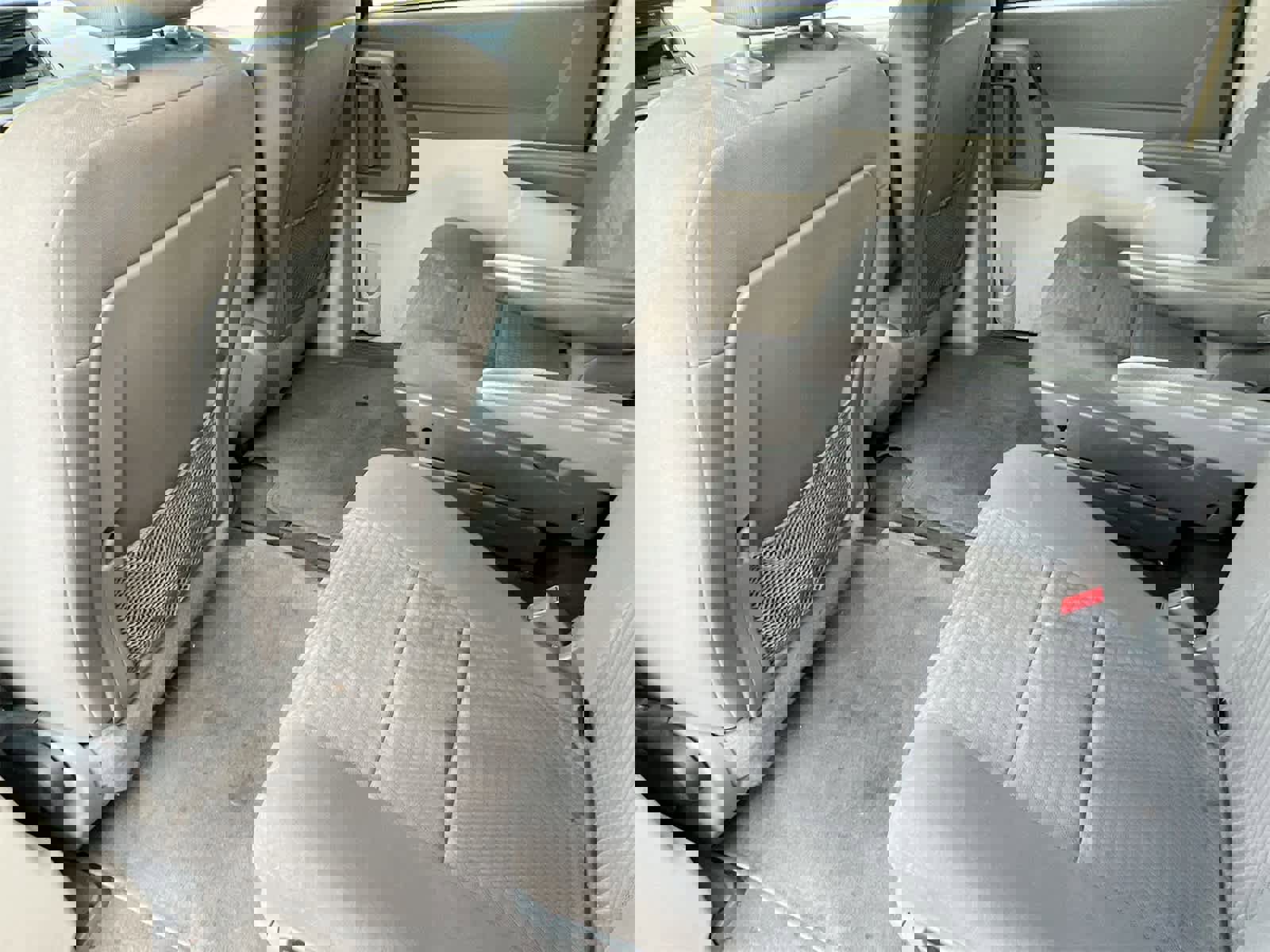 Used 2009 Chrysler Town & Country LX image 18