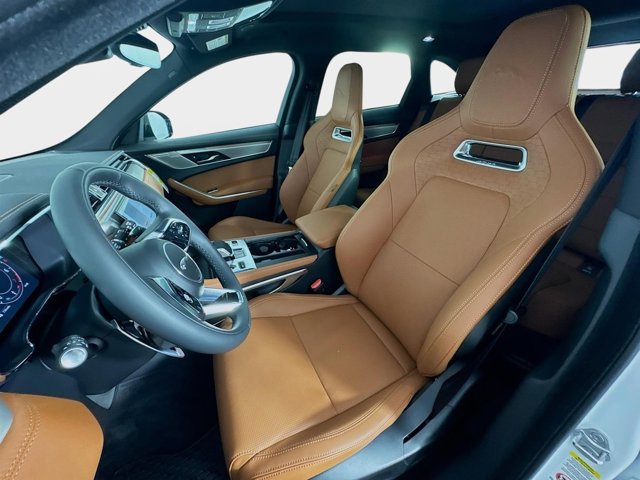 New 2026 Jaguar F-PACE R-Dynamic S AWD/4WD image 11