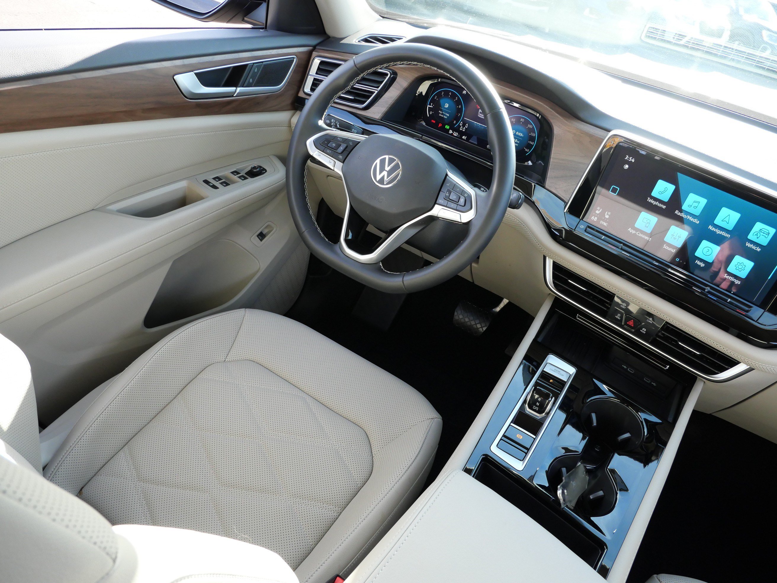 Certified 2026 Volkswagen Atlas SE AWD/4WD image 9