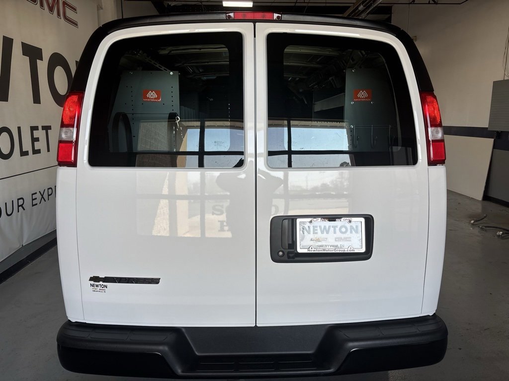 New 2025 Chevrolet Express 2500 w/ Driver Convenience Package image 10