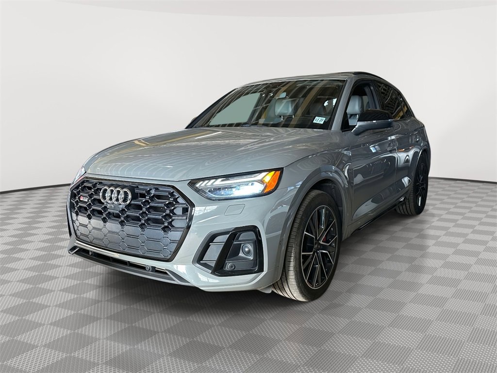 Used 2022 Audi SQ5 Prestige w/ Prestige Package image 7