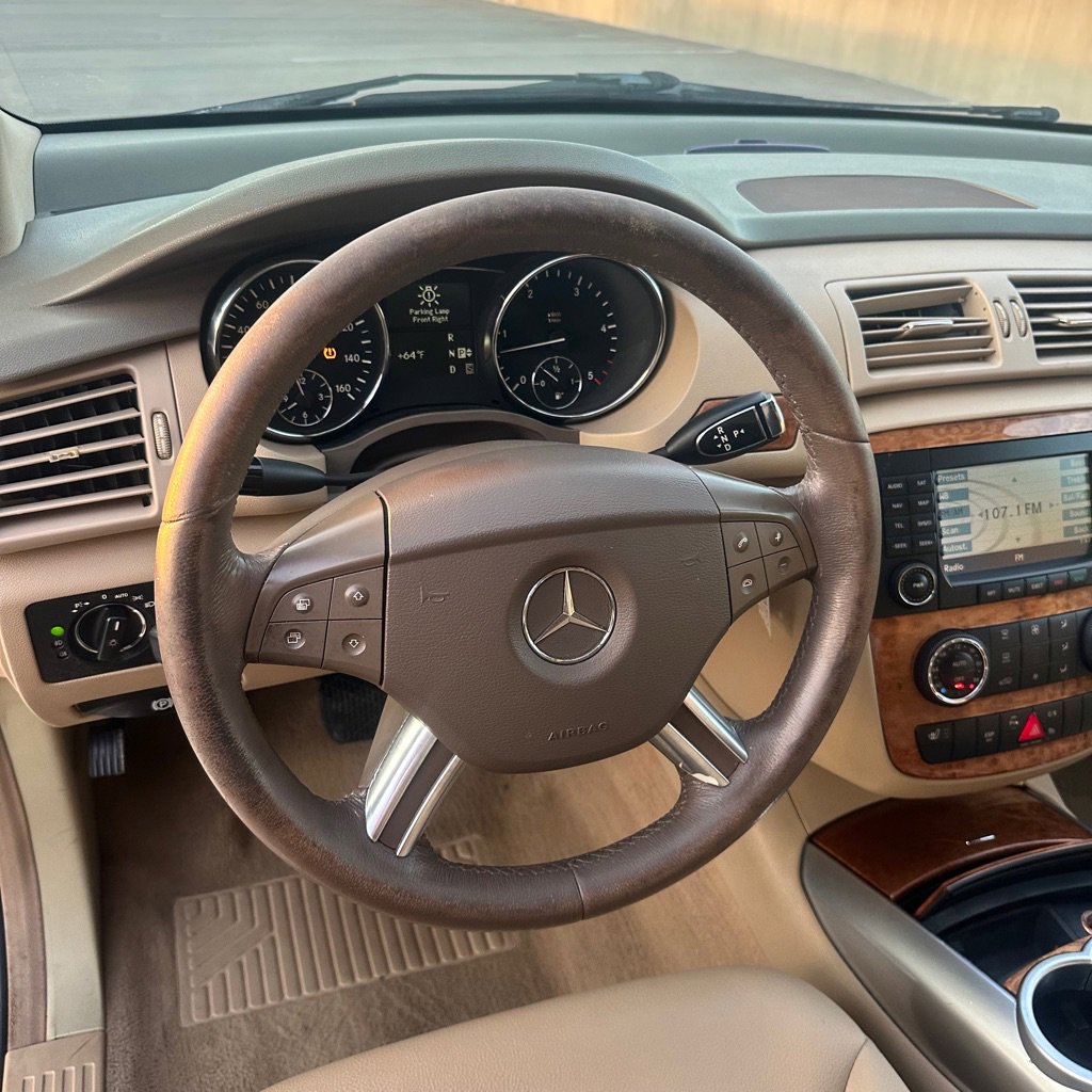 Used 2008 Mercedes-Benz R 320 CDI 4MATIC image 9