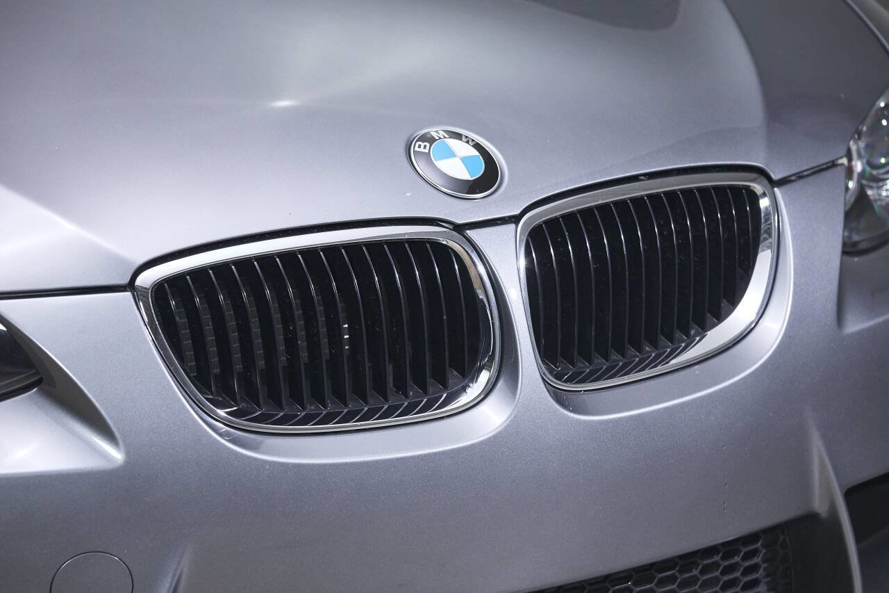 Used 2011 BMW M3 Coupe RWD image 33