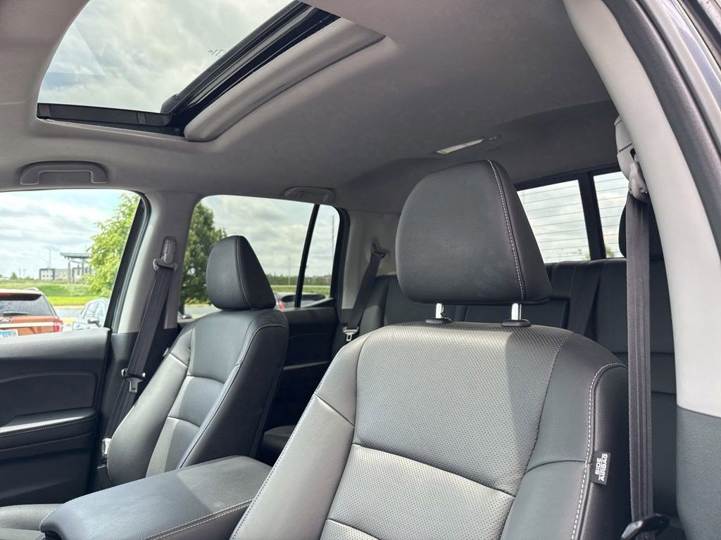 Certified 2024 Honda Ridgeline RTL+ image 11