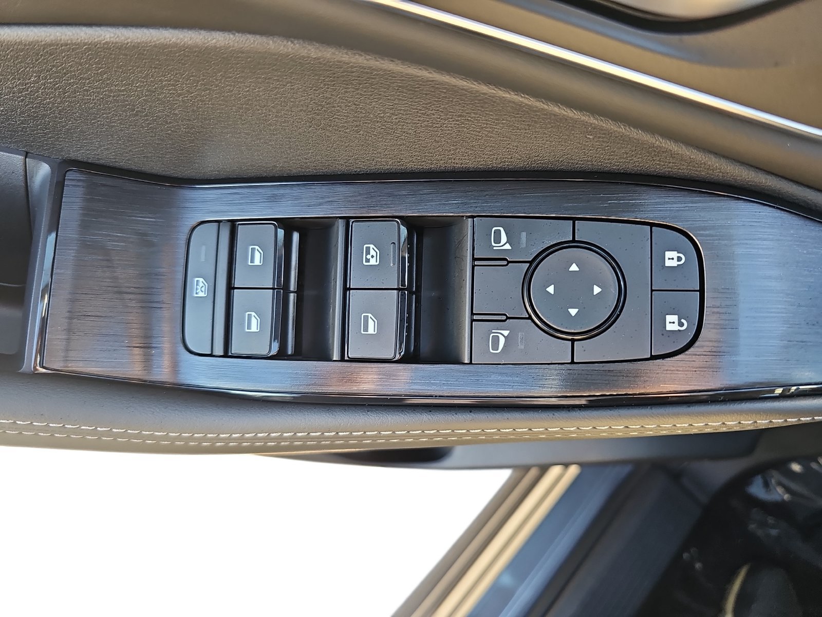 New 2026 Nissan Rogue Platinum AWD/4WD image 27