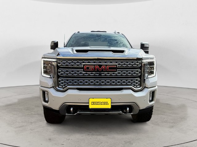 Used 2021 GMC Sierra 3500 Denali w/ Denali Ultimate Package AWD/4WD image 2