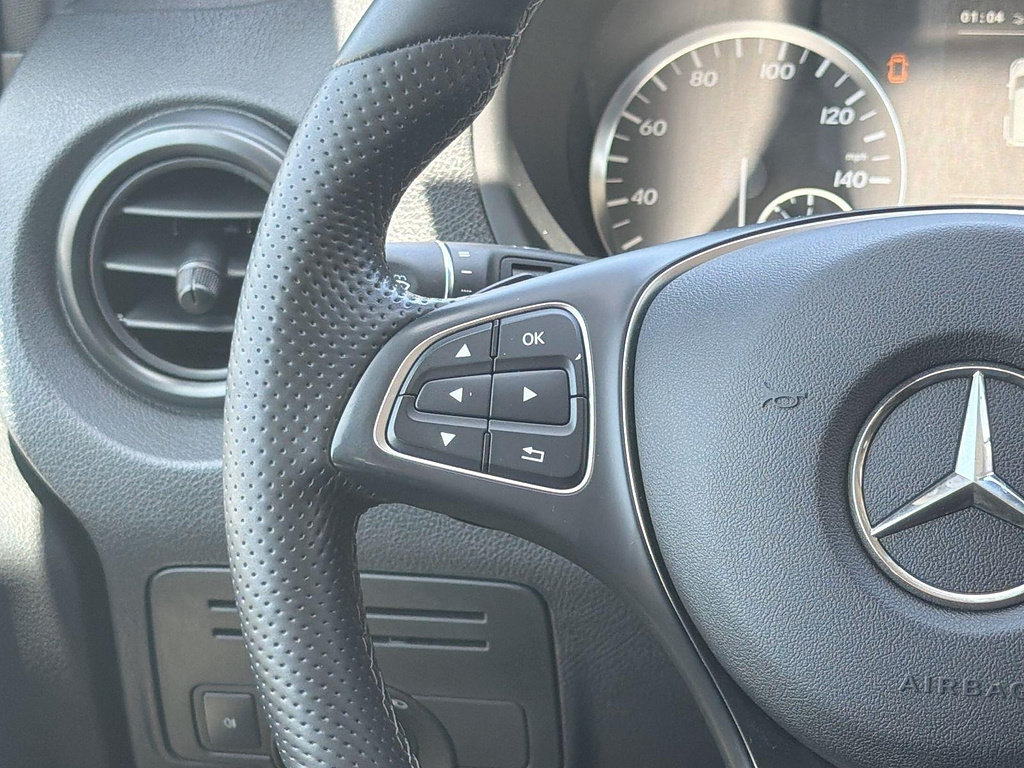 Used 2018 Mercedes-Benz Metris Passenger image 8