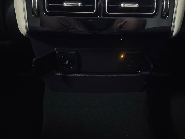 New 2026 Lincoln Aviator AWD image 25