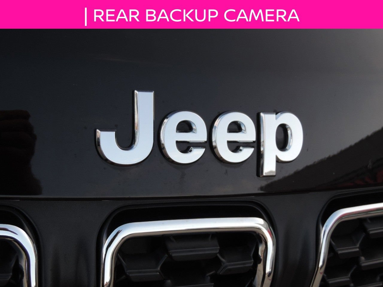 Used 2024 Jeep Compass Latitude AWD/4WD image 11