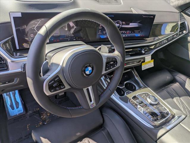 New 2026 BMW X7 M60i image 3