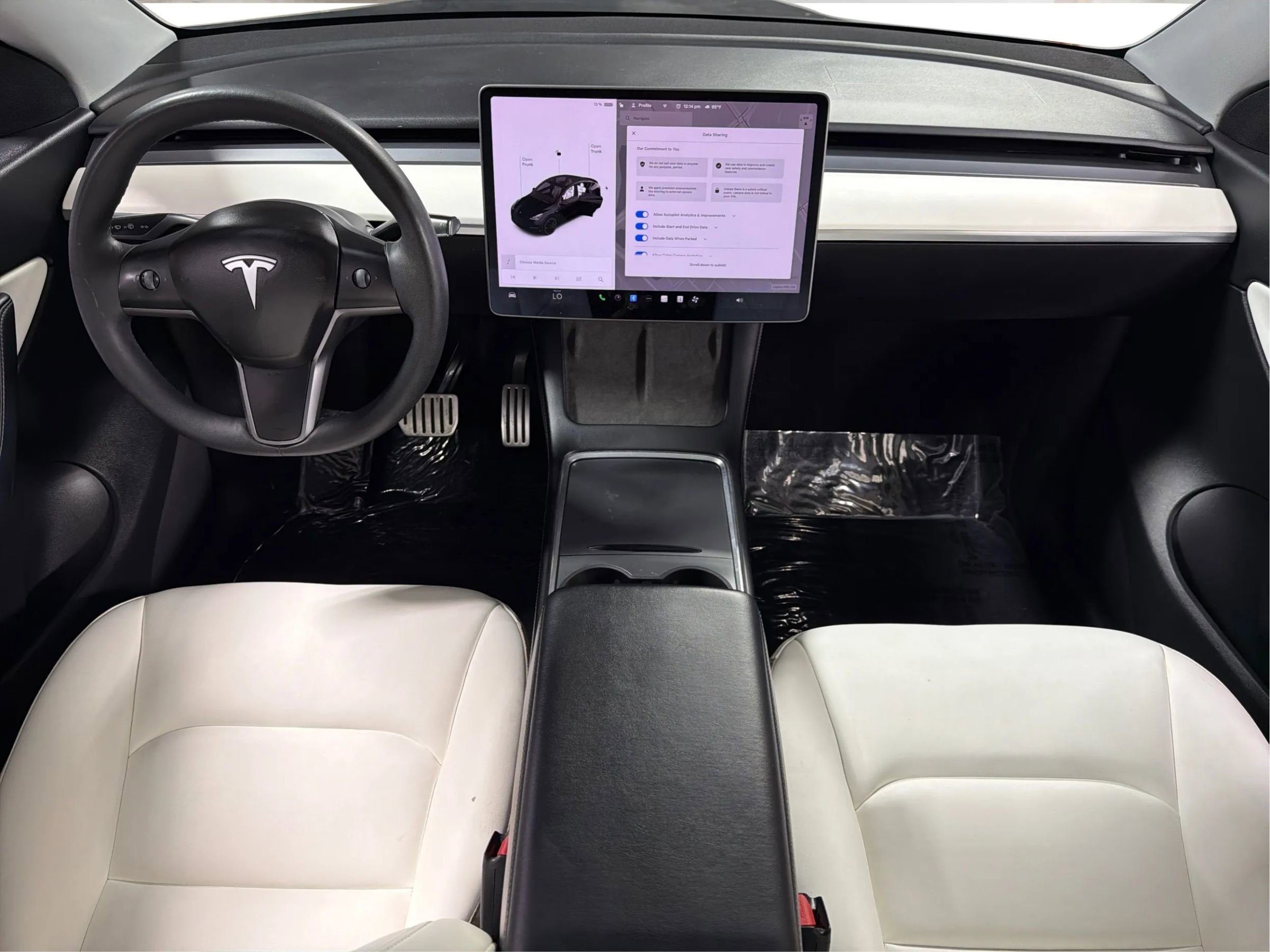 Used 2022 Tesla Model Y Performance image 28