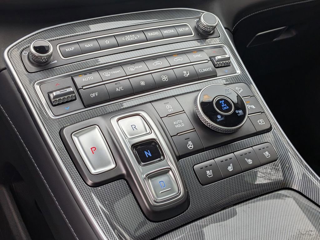 Used 2022 Hyundai Santa Fe Limited image 21