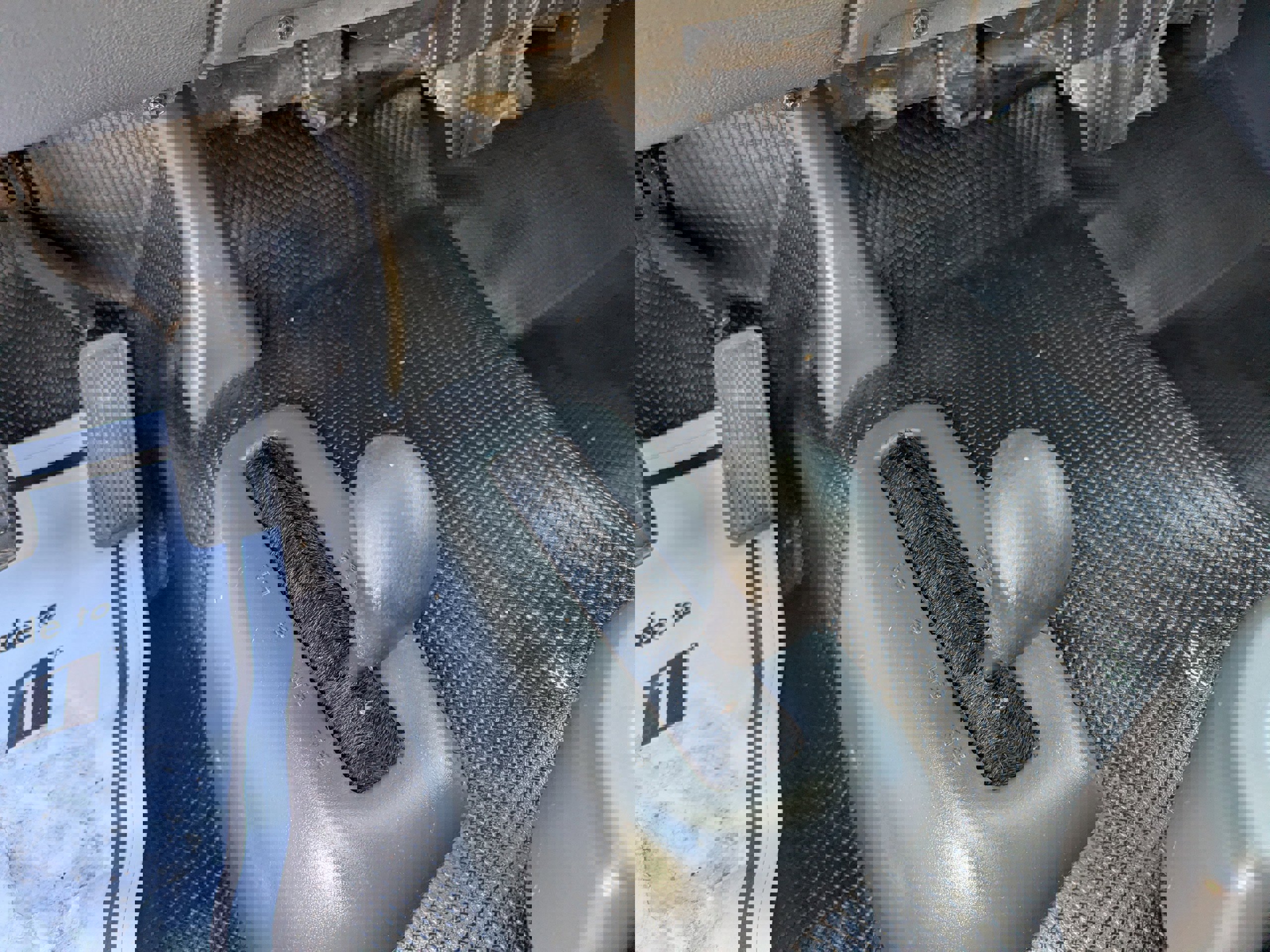 Used 2004 Chevrolet Silverado 2500 W/T image 18