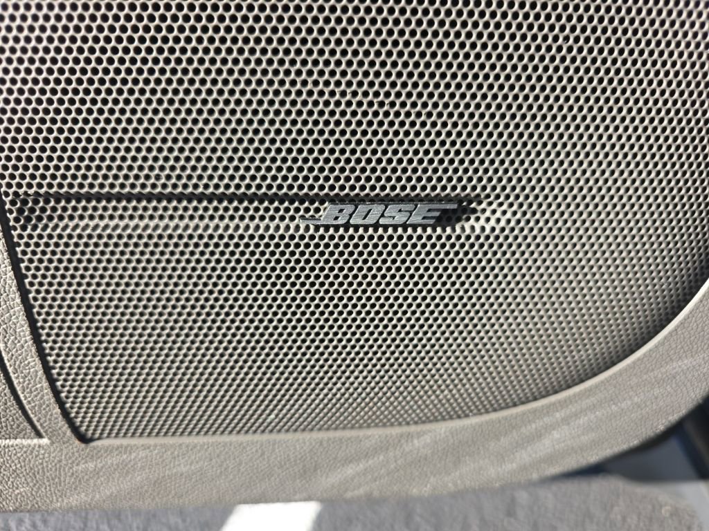 Used 2014 Chevrolet Traverse LTZ image 22