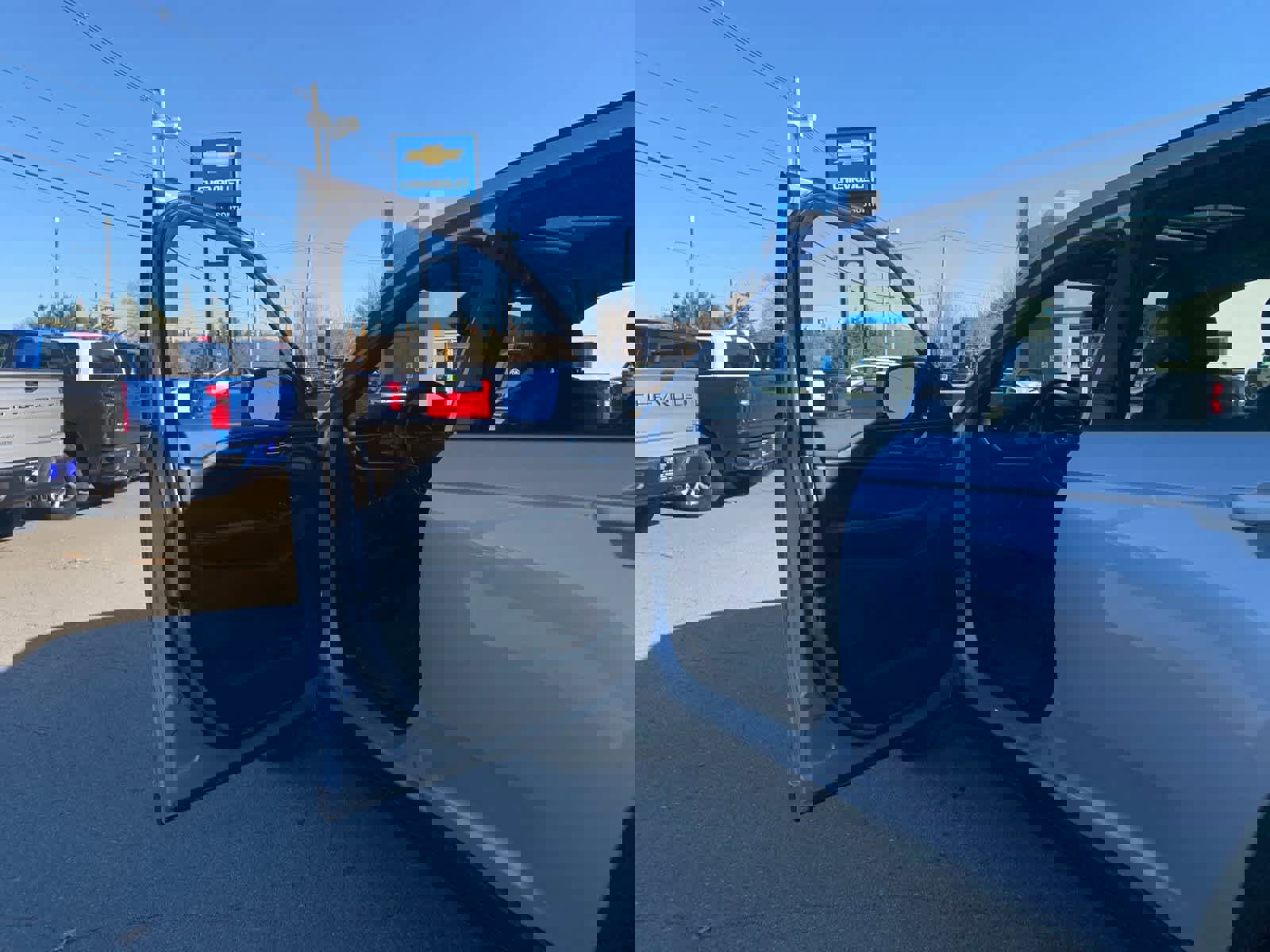 Used 2023 Jeep Grand Cherokee Altitude image 15