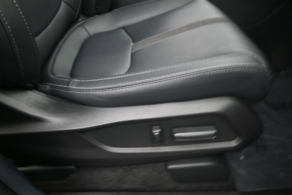 Certified 2025 Honda Pilot EX-L image 10