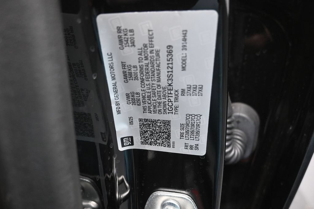 Used 2025 Chevrolet Colorado ZR2 w/ Technology Package AWD/4WD image 20