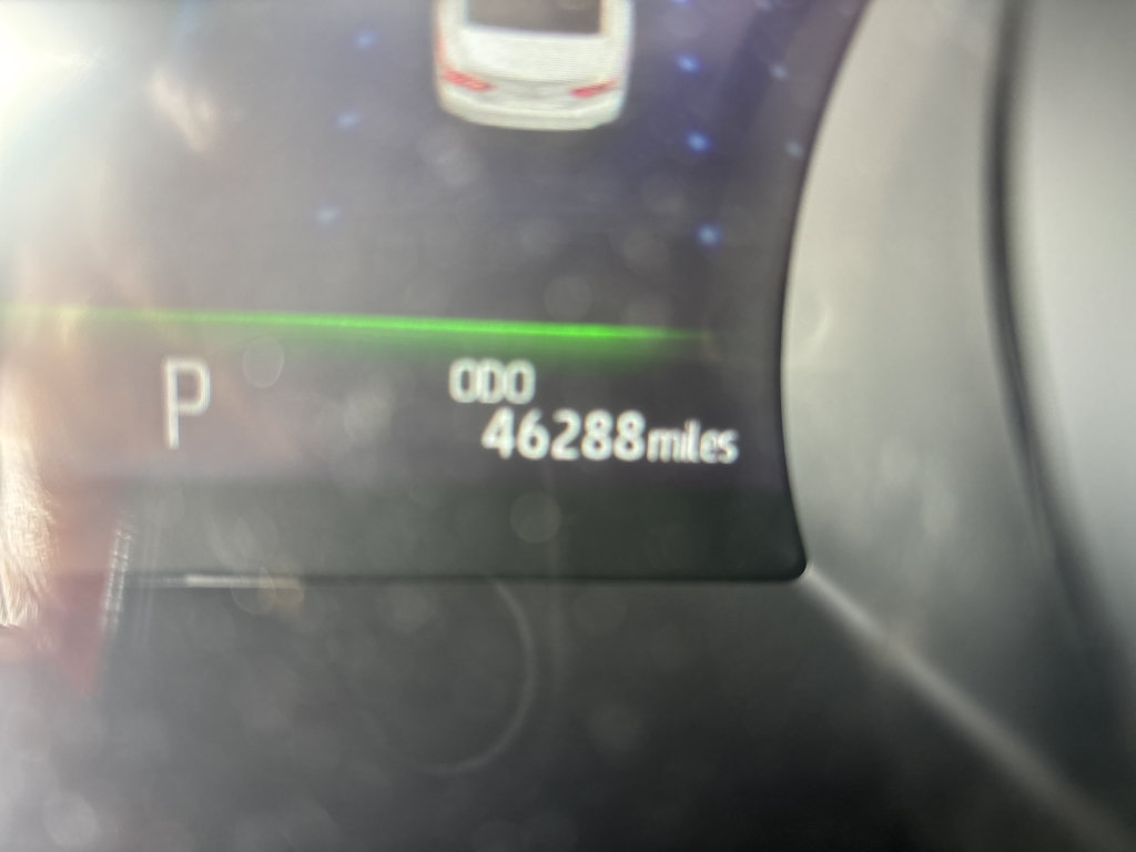 Used 2021 Toyota Camry XLE w/ Cold Weather Package FWD image 6
