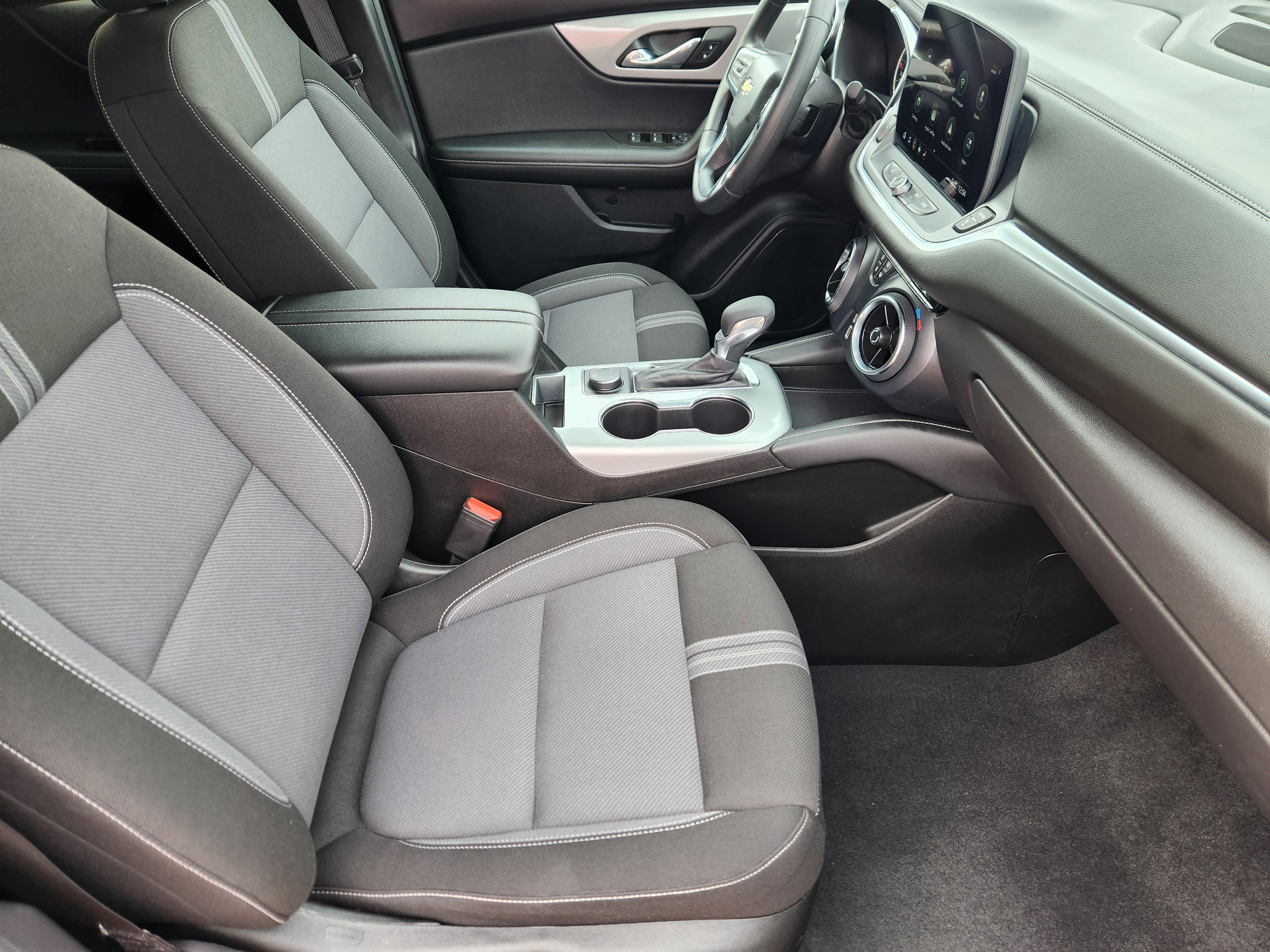 Certified 2025 Chevrolet Blazer LT image 14