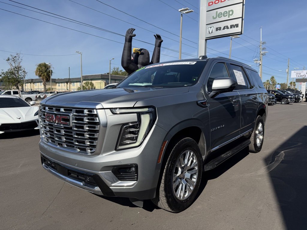 Used 2025 GMC Yukon Denali image 2