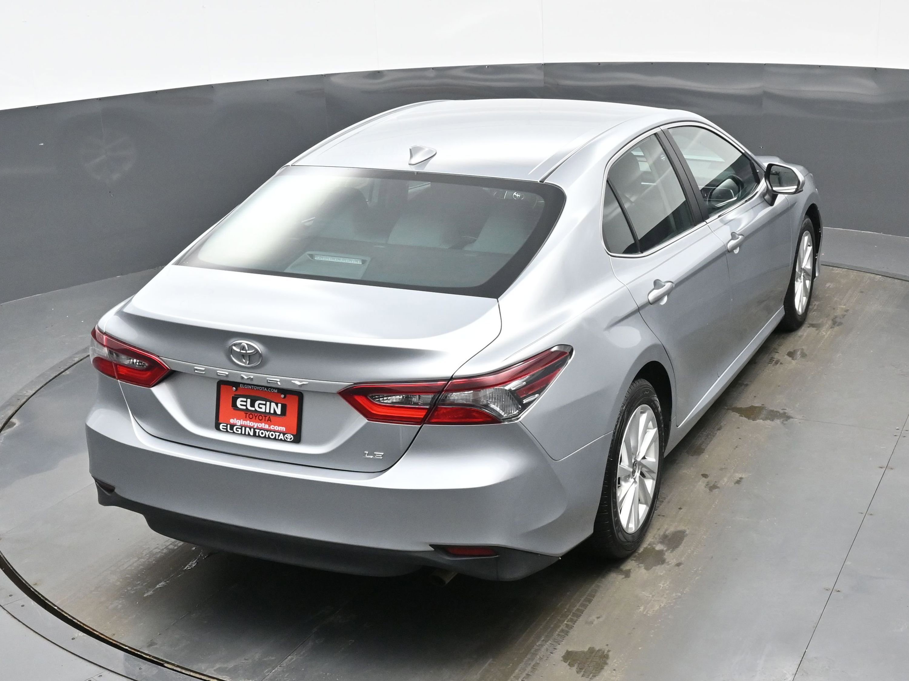 Used 2024 Toyota Camry LE image 39