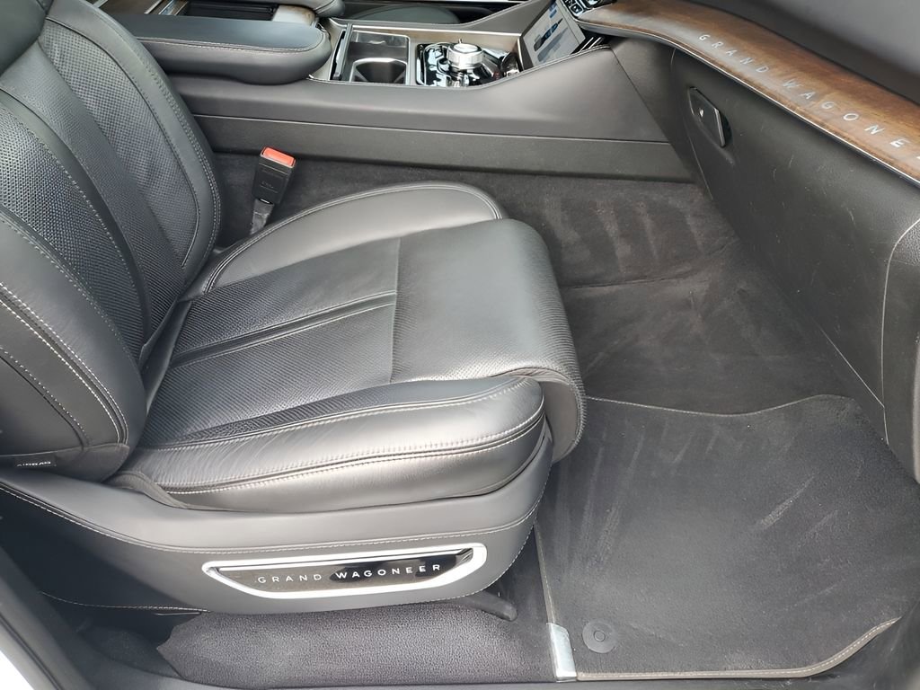 Used 2023 Jeep Grand Wagoneer 4WD image 17