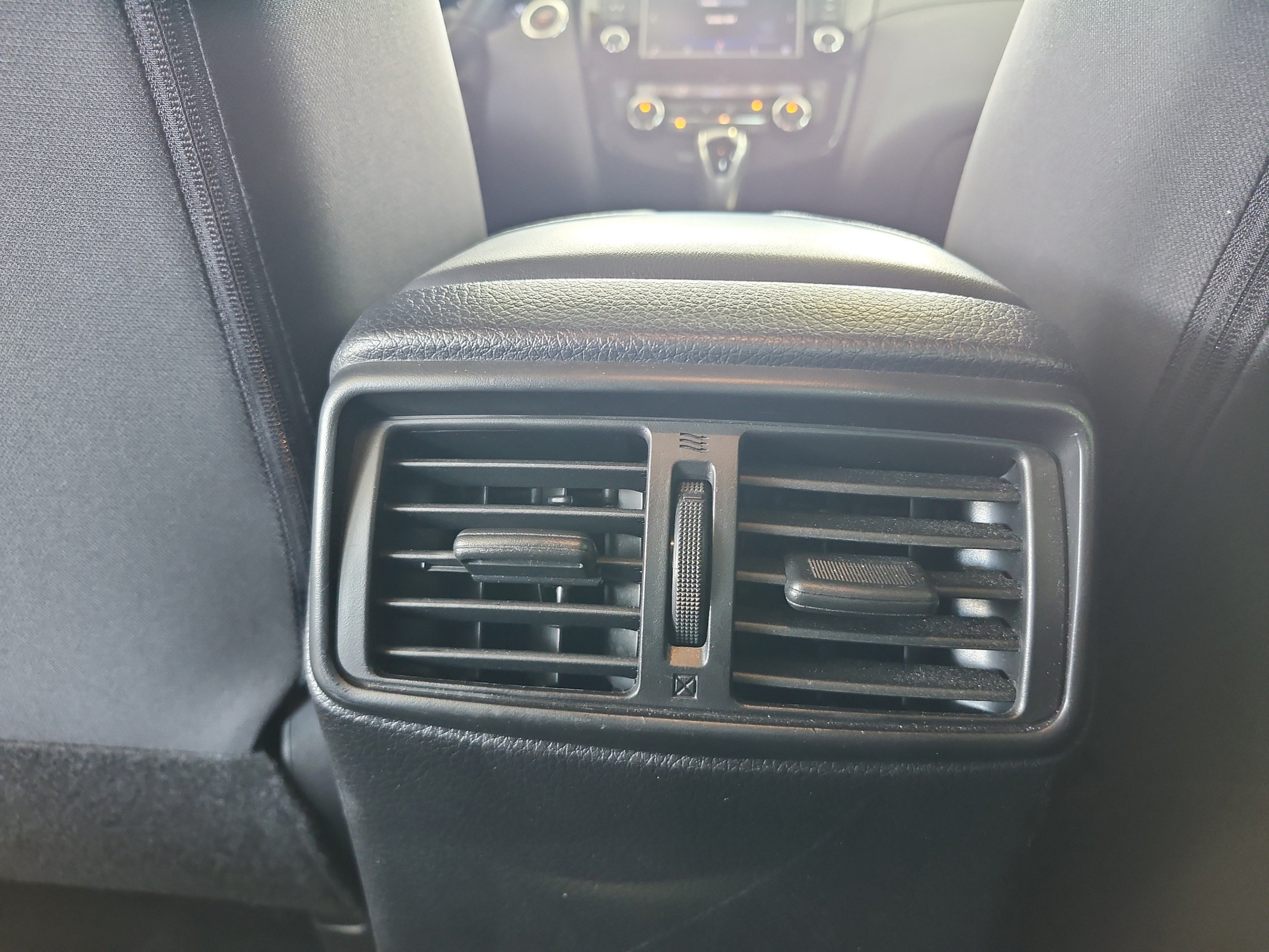 Used 2022 Nissan Rogue Sport SV FWD image 18