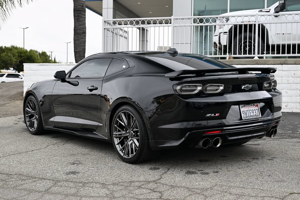 Used 2023 Chevrolet Camaro ZL1 RWD image 7