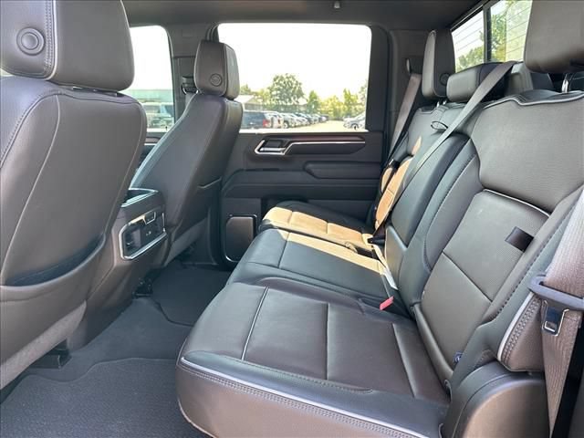 Used 2024 GMC Sierra 2500 Denali w/ Technology Package AWD/4WD image 21